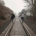 Come si vestono i ragazzi? il passaggio coloratissimo dall'inverno alla bella stagione